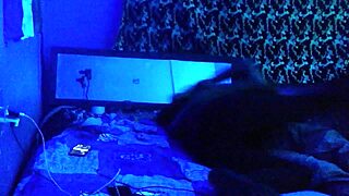 Tempat kejadian#3 untuk video: He resists at first, but eventually gives in to hi...