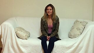 Σκηνή#5 για βίντεο: Hazel Leveck's first casting session: A hardcore e...