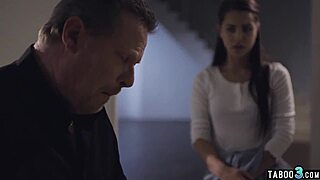 장면#1 동영상을 위해: Old man consoles himself with young woman after th...