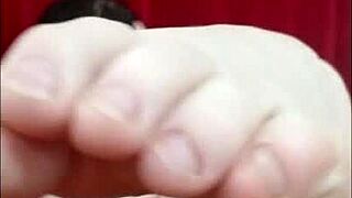 Escenas#5 por video: Seductive compilation of foot worship and sexting ...